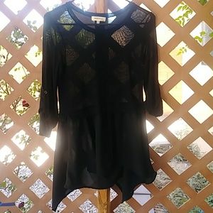 🌹Cute Top By monteau Los Angeles🌹